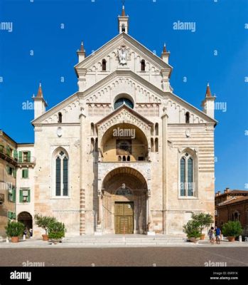 Duomo di Verona: En storslagen gotisk katedral som lyser upp stadens historia!